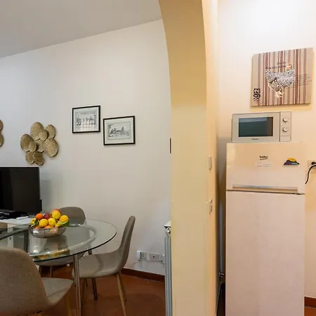 Colosseum Private Terrace Apartment Rome