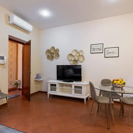 Colosseum Private Terrace شقة *